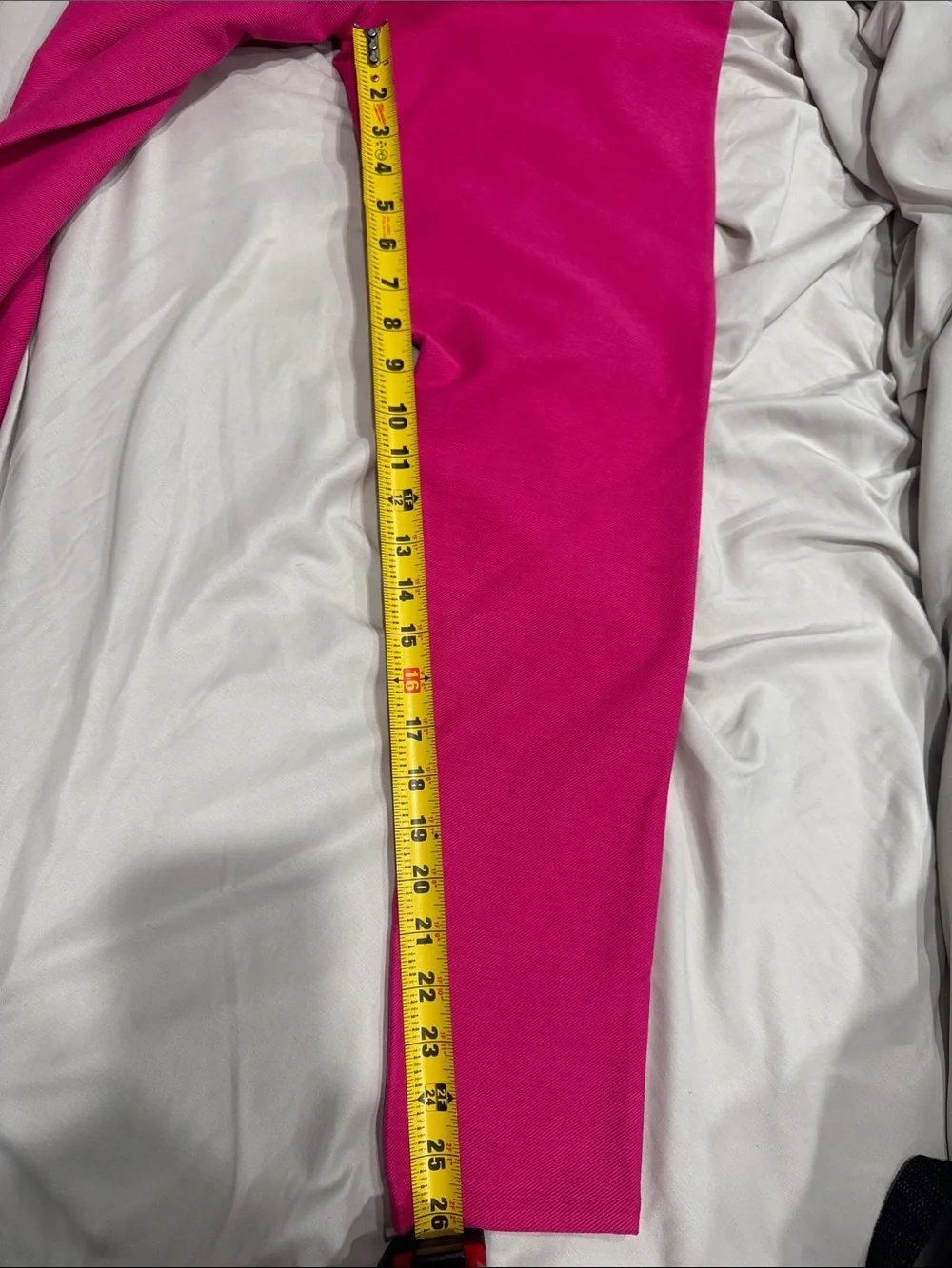 Michael Kors Bright Pink Ponte jeggings with Gold Accents B15